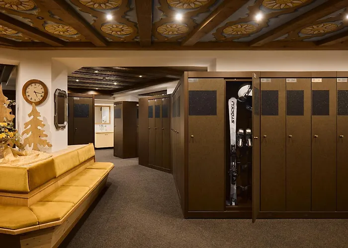 Hotel Sassongher Corvara In Badia